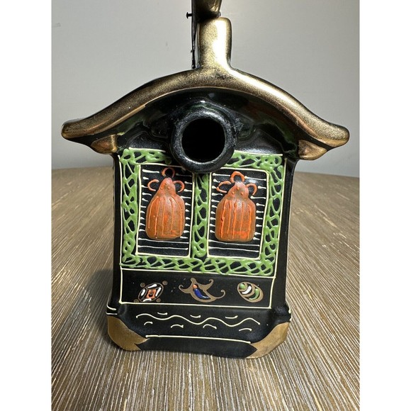 VTG Japanese Sake Decanter - Hand-Painted Moriage Porcelain - Palanquin Norimono - Picture 9 of 13